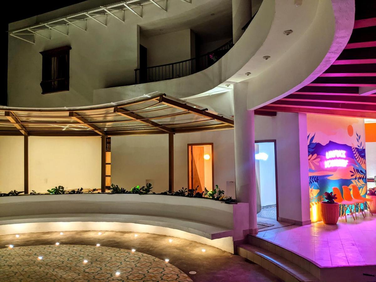 Off Hostel Вилья-де-Лейва Экстерьер фото