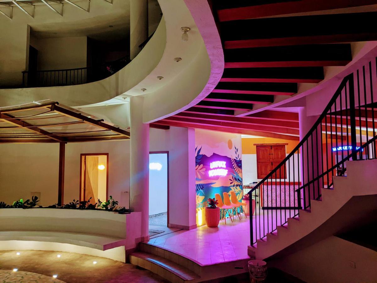 Off Hostel Вилья-де-Лейва Экстерьер фото