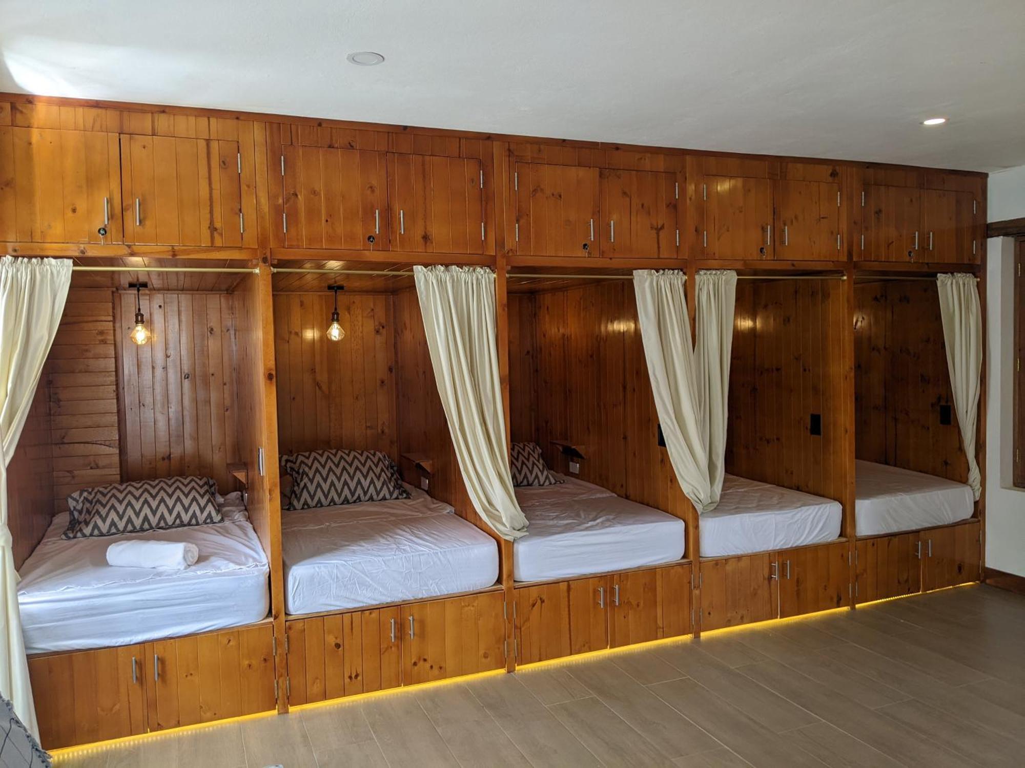 Off Hostel Вилья-де-Лейва Экстерьер фото