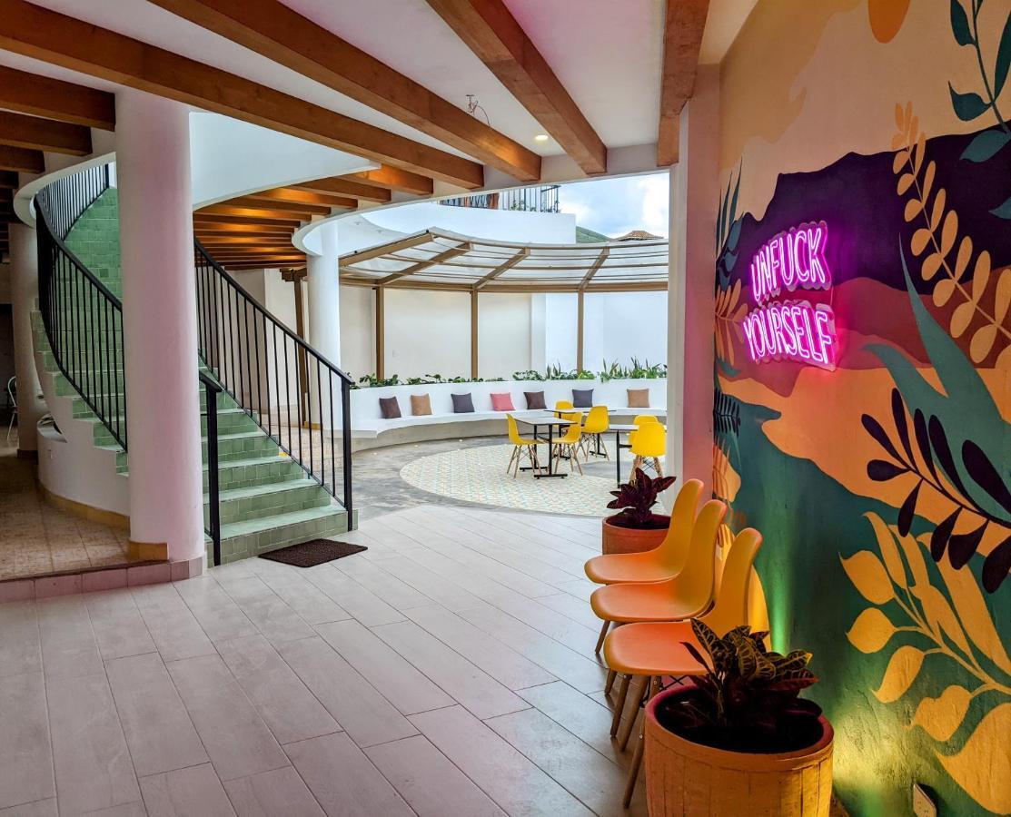 Off Hostel Вилья-де-Лейва Экстерьер фото