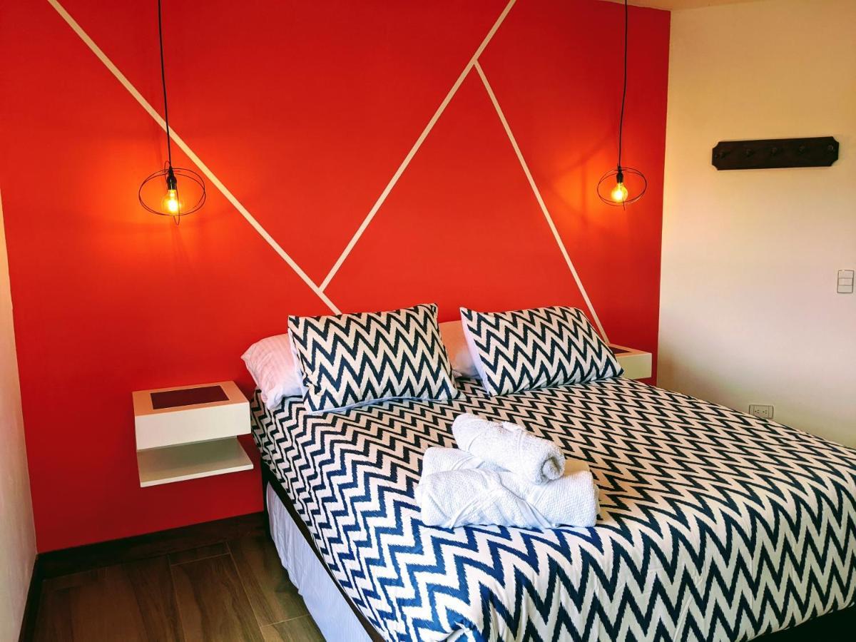 Off Hostel Вилья-де-Лейва Экстерьер фото